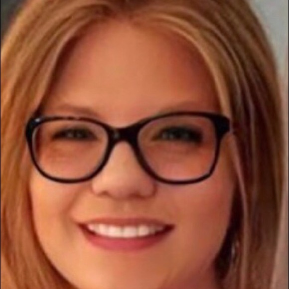 Meet your Posher, Kimberlie - Picture 1 of 1